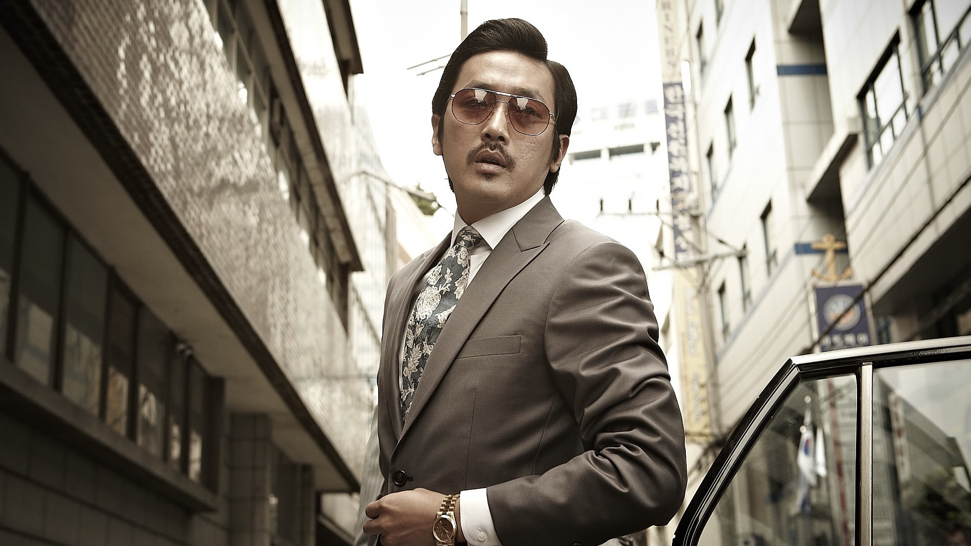 1) HA Jung-woo_Nameless Gangster_ Rules of the Time