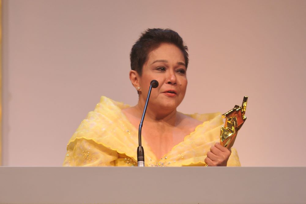 Nora AUNOR