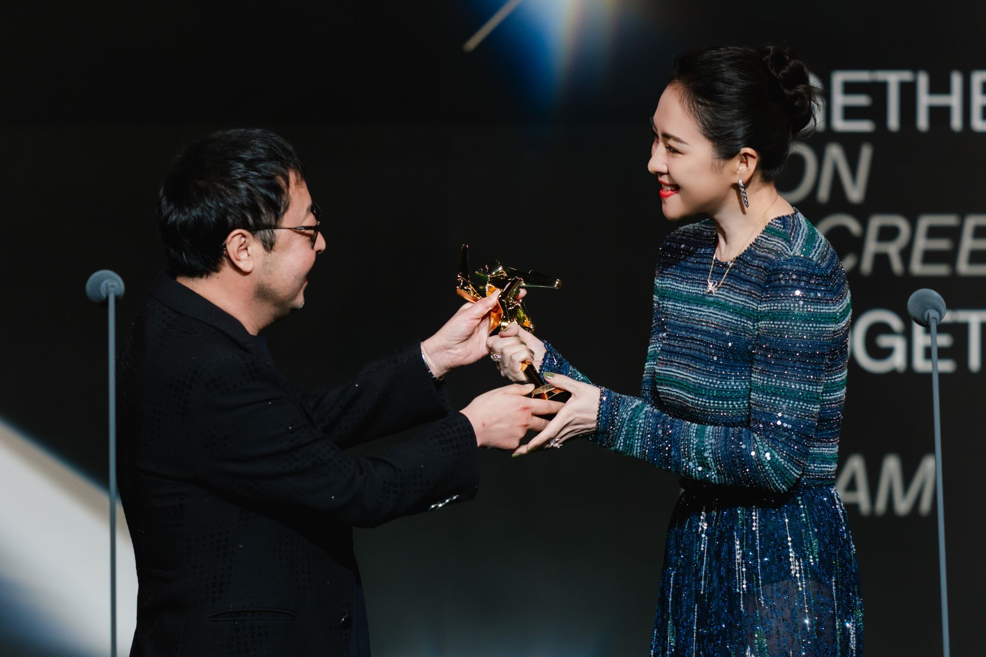 章子怡：卓越亚洲电影人大奖得奖感言 